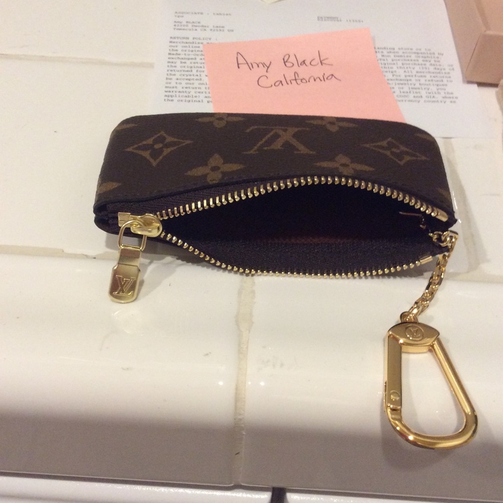 SOLD!   Louis Vuitton key pouch, brand new - Picture 3 of 9